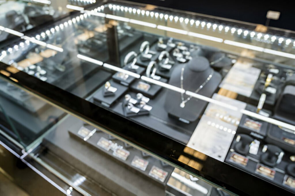 فئات منتجات Damas Jewellery عالمٌ من الجمال بانتظارك!